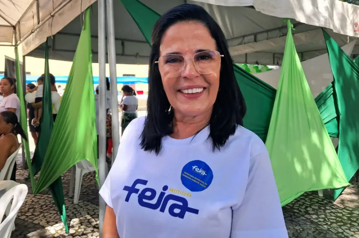 secretária municipal de Desenvolvimento Social, Gerusa Sampaio