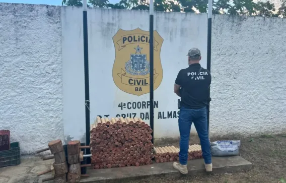 Polícia Civil - espadas