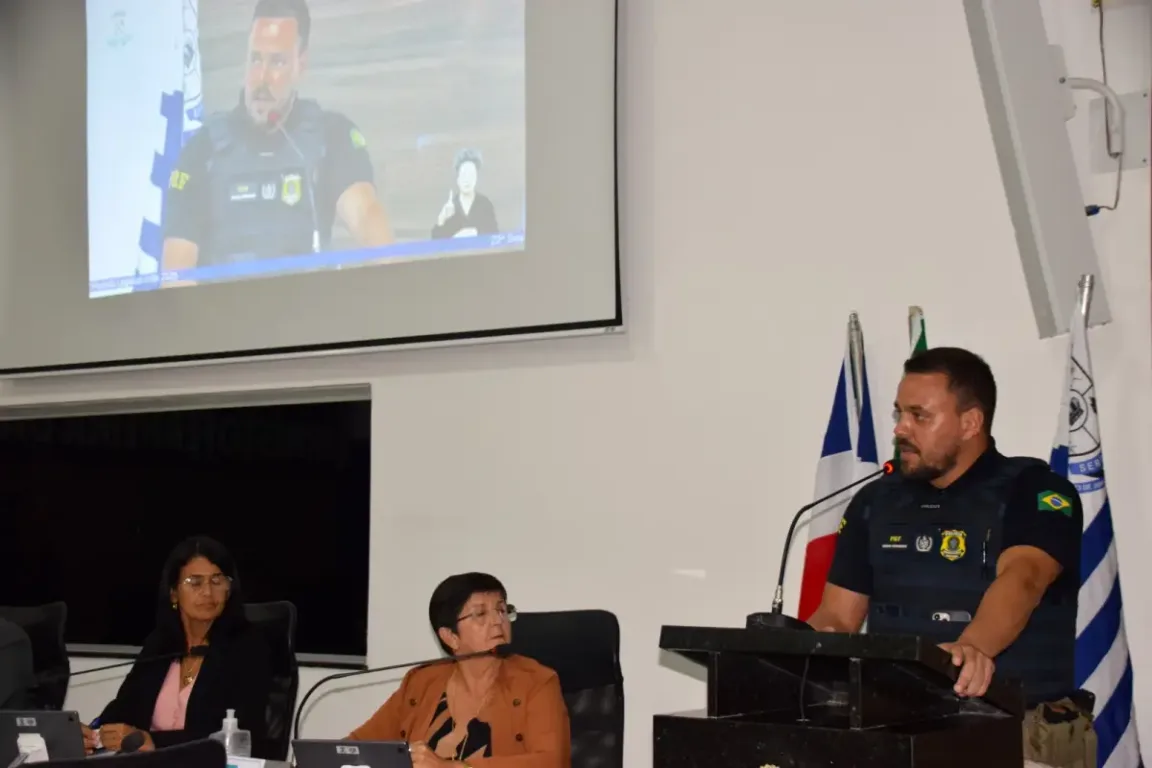 policiais rodoviários