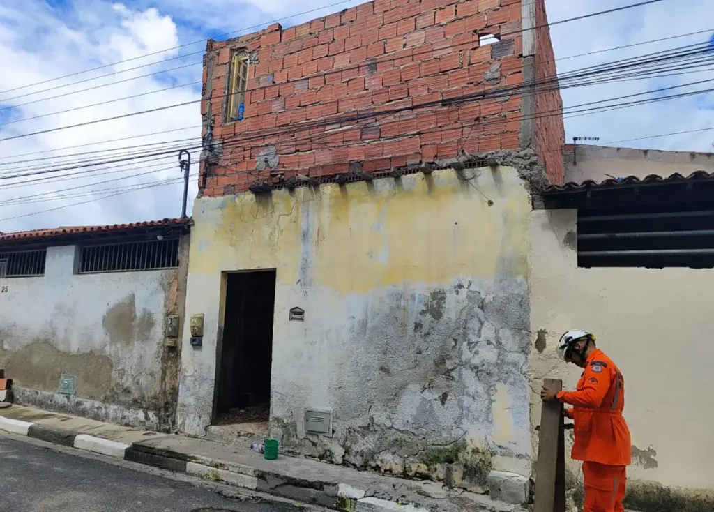lAJE DESABA no Conjunto X