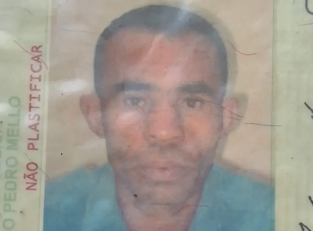 Homem morto na Matinha - Carlos Antônio do Carmo Cerqueira, de 51 anos