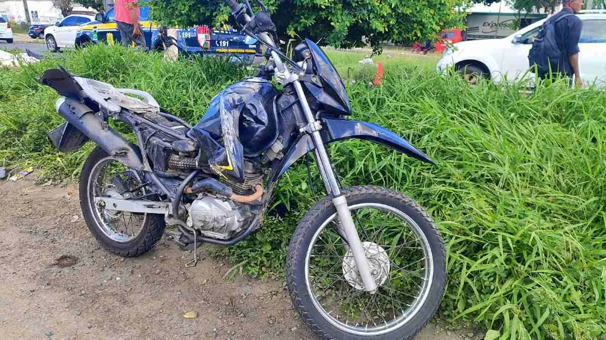 Motociclista morre em acidente na Avenida Eduardo Fróes da Mota
