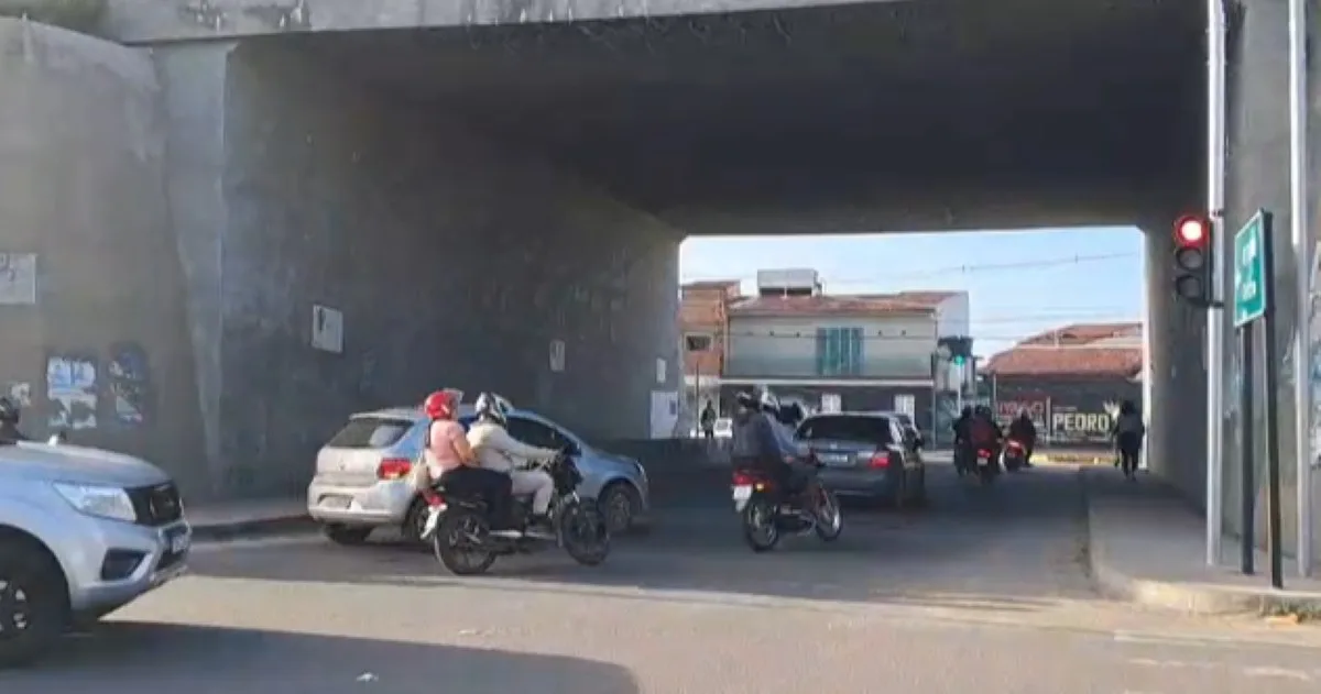Trânsito volta a normalidade em trecho do Anel de Contorno