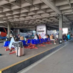 Movimento é tranquilo na rodoviária de Feira de Santana nesta segunda