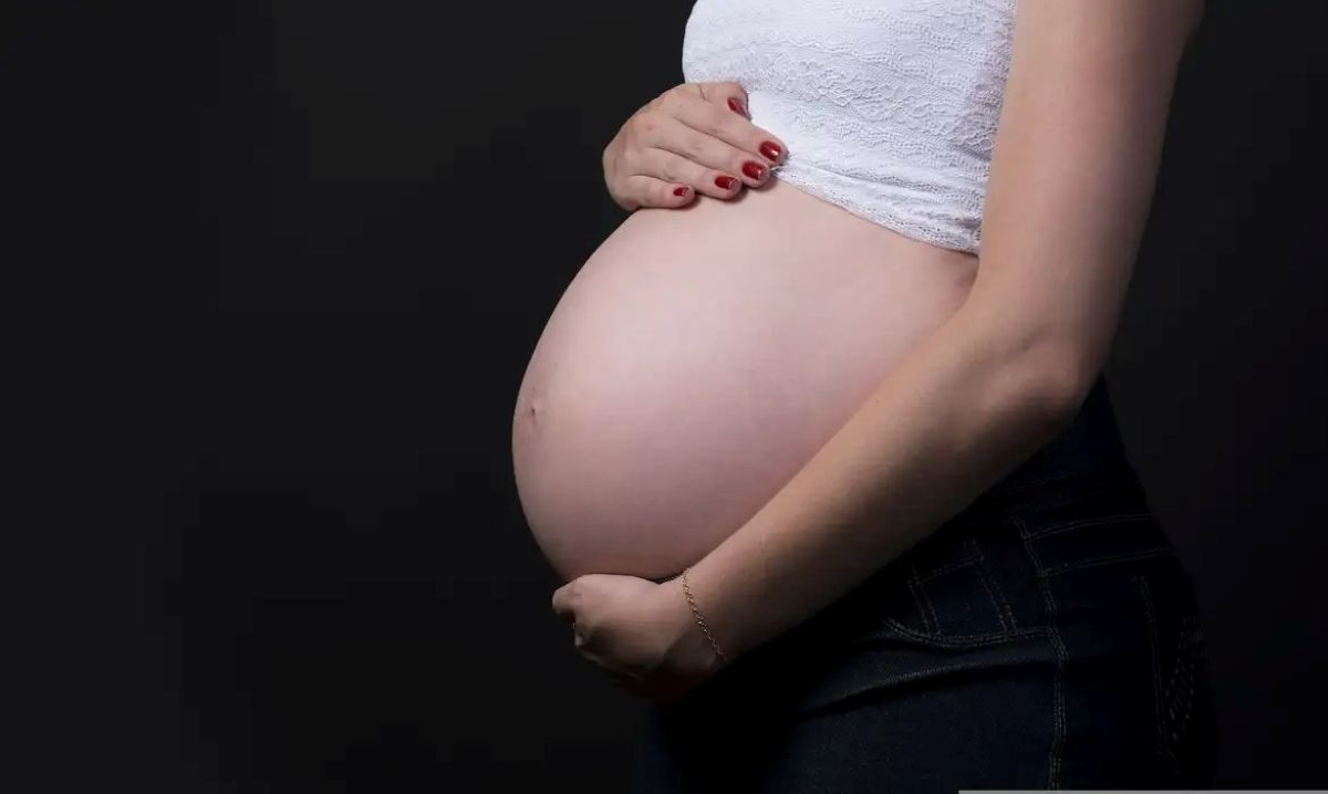 Brasileiras estão tendo menos filhos e adiam maternidade