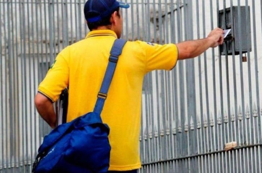 Carteiro dos Correios