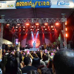 Romantismo de Daniel e Saulo ao som do forró marcam a abertura do Arraiá de Feira de Santana