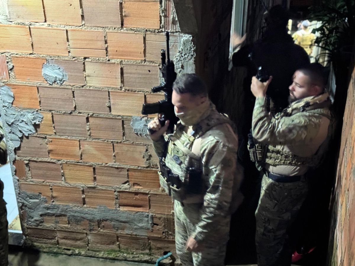 Operação Pertinaz mira em grupo de traficantes de Salvador e interior do estado