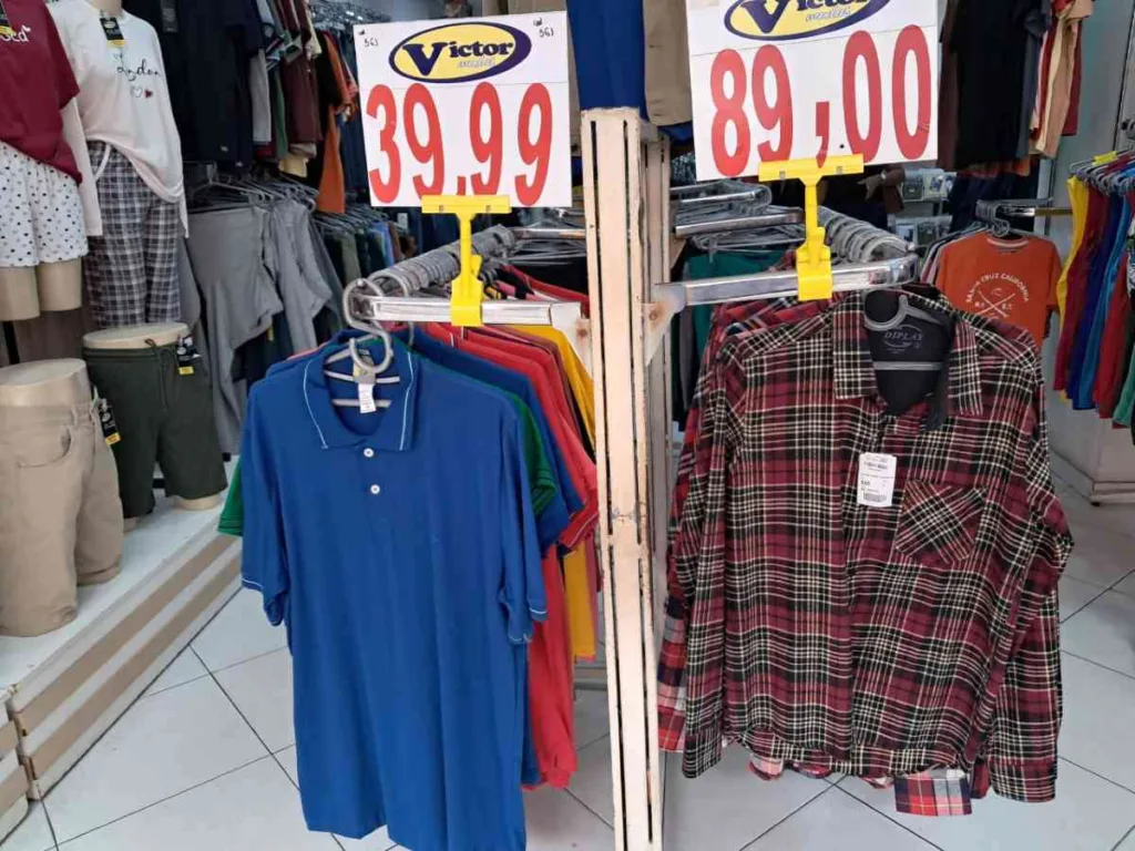 comércio tem movimento intenso nas ruas e nas lojas de calçados e confecções no são joão