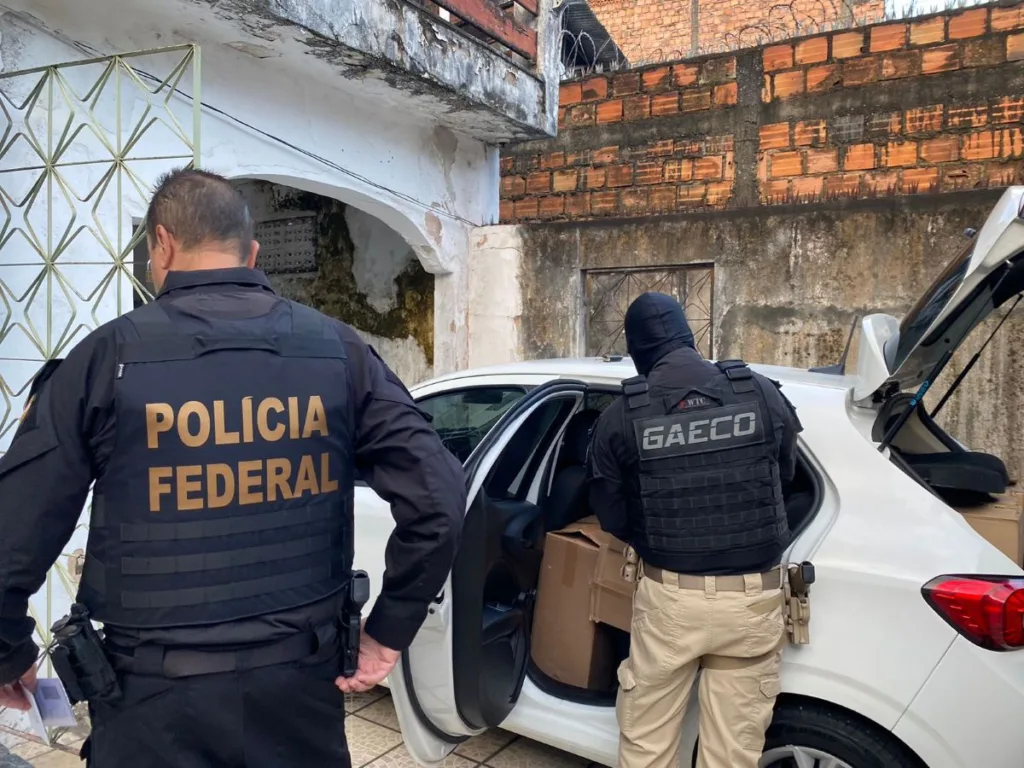 Operação Voluta investiga lavagem de dinheiro de contrabando de cigarros