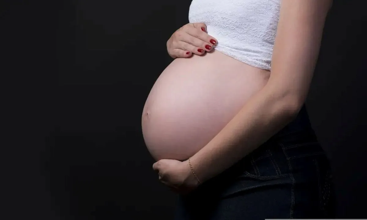 Brasileiras estão tendo menos filhos e adiam maternidade