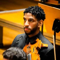 Violinista de Feira de Santana faz vaquinha para realizar sonho de cursar mestrado nos EUA