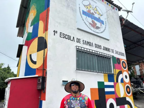 Escola de Samba Junino