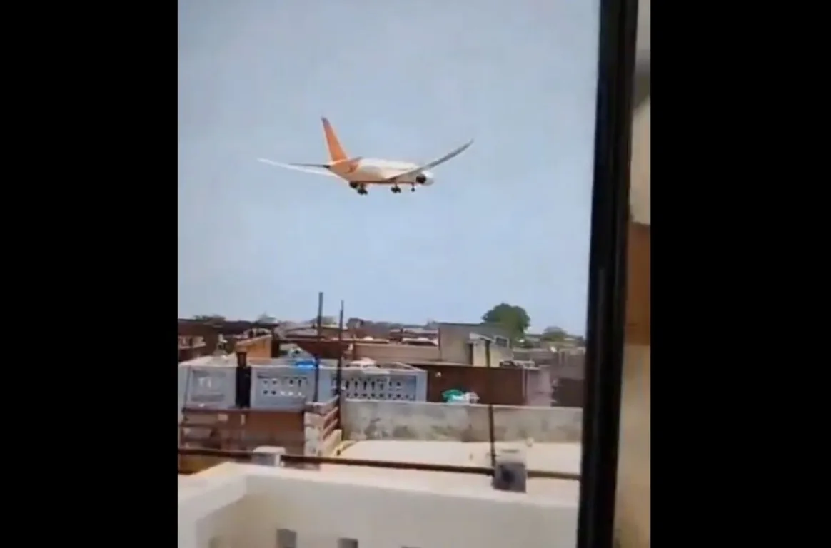 Avião caiu na índia