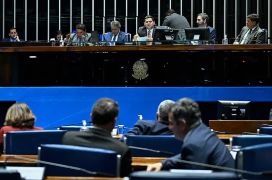 Senado aprova proposta de aumento de número de deputados federais