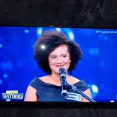 Atriz de Feira de Santana participa do quadro Desafiando o Maestro no Programa do Ratinho