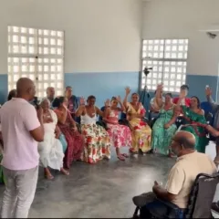 itivas em comunidades tradicionais sobre a Ponte Salvador-Itaparica