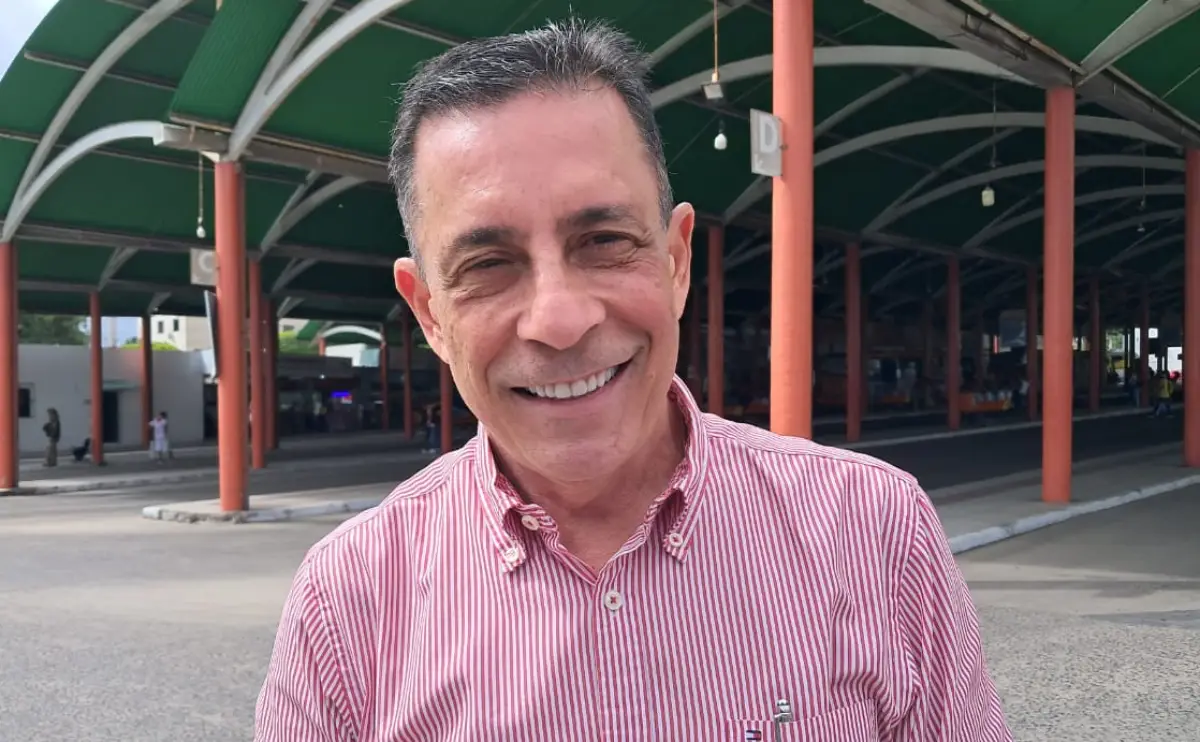 Pessoas com fibromialgia realizam protesto