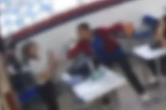 -brumado-aluno-agride-professora-em-sala-de-aula