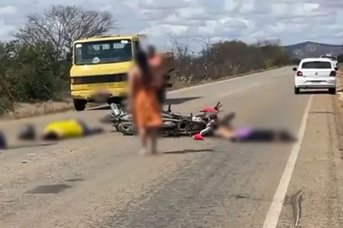 Motociclistas morrem após colisão no sudoeste da Bahia