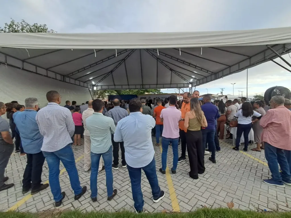 construção de 208 casas do MCMV - Minha Casa Minha Vida