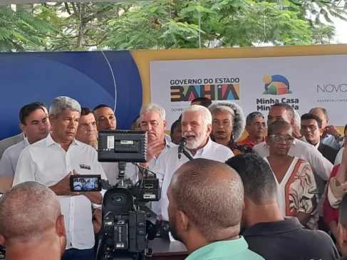 construção de 208 casas do MCMV - Minha Casa Minha Vida