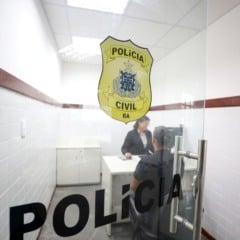 Atendimento em delegacia - Aqui tem SAC