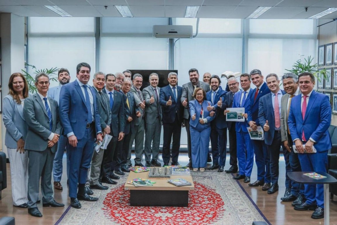Brasília - Reunião com o Ministério dos Transportes e as bancadas Federal e Estadual do Estado da Bahia. 