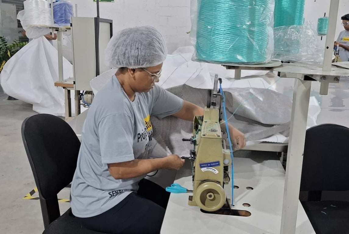 Curso ofertado pelo Senai garante formação prática e emprego na indústria de vestuário
