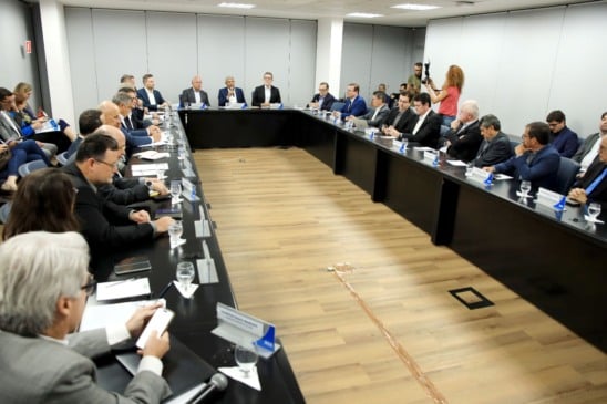 Governo da Bahia e FIEB criam grupo de trabalho para discutir impactos da taxação imposta pelos Estados Unidos e proteger a economia baiana
