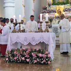 Festa de Senhora Sant’Ana reúne devotos em celebração de fé e história em Feira de Santana