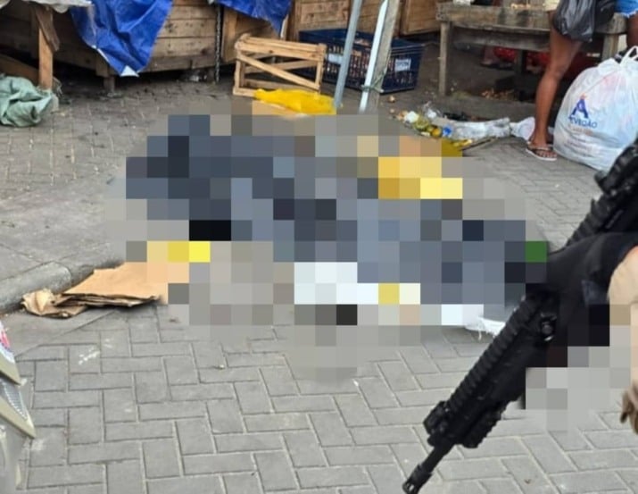 Homem é assassinado no centro de Feira de Santana