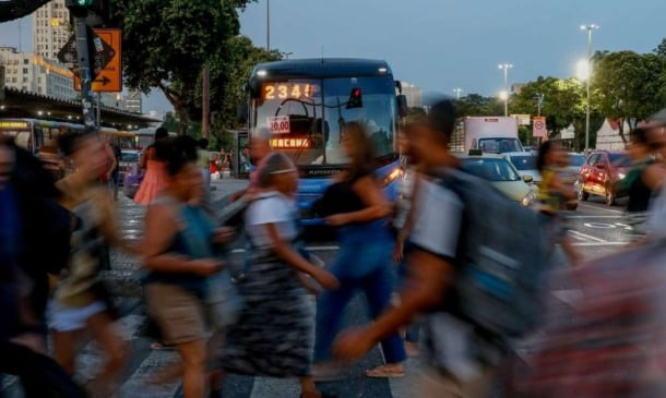 IBGE vai ajustar dados passados de desemprego; entenda o porquê
