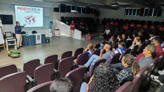 Instituições participam de curso preparatório para o maior simulado de desastres do mundo