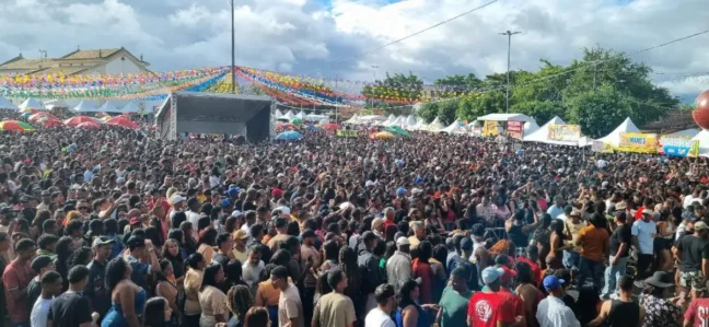 Maria Quitéria reuniu uma multidão no Bye Bye São João