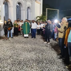 Missa solene na Catedral de Sant'Ana