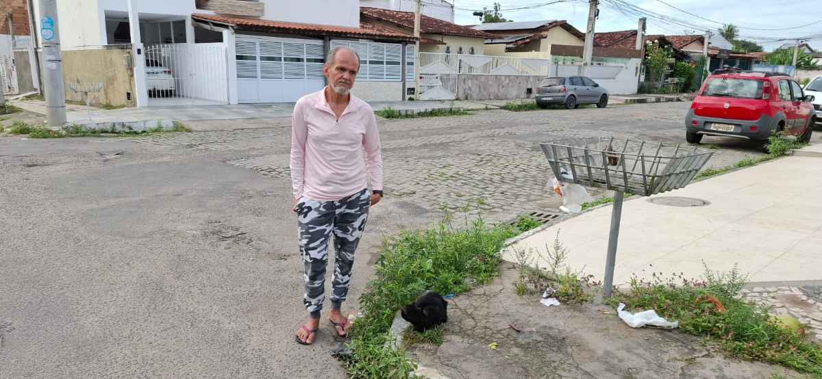 Moradores do bairro Brasília pedem socorro para gatos doentes com suspeita de esporotricose