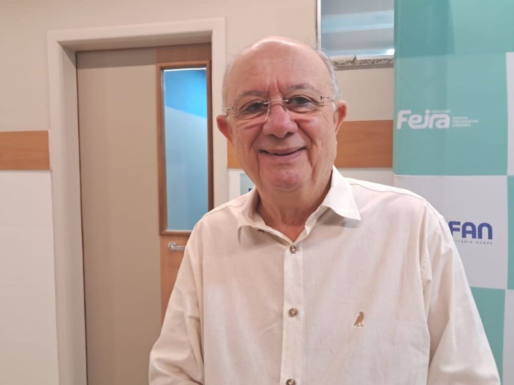 prefeito José Ronaldo de Carvalho
