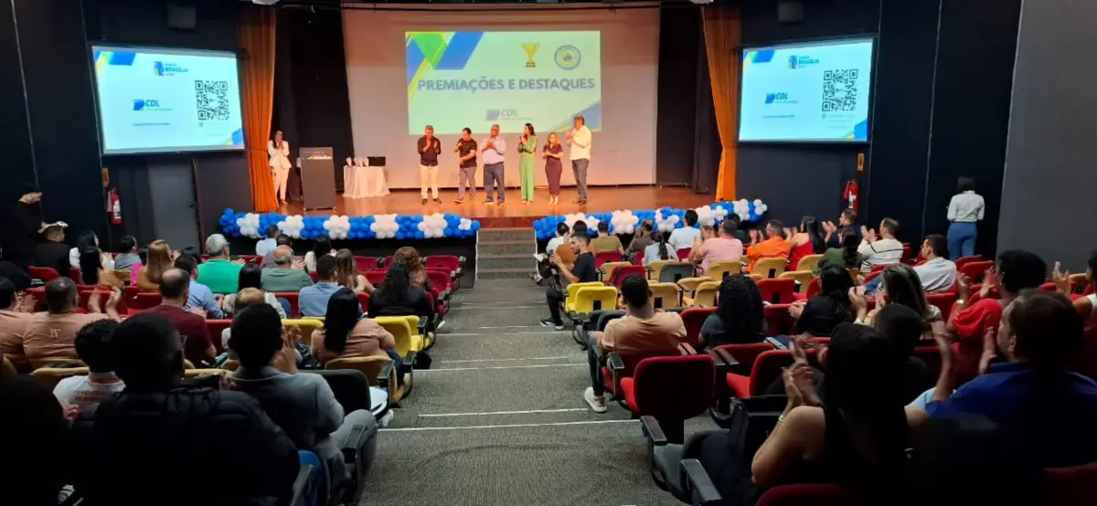 Noite de premiações na CDL da campanha São João de prêmios e Liquida Feira
