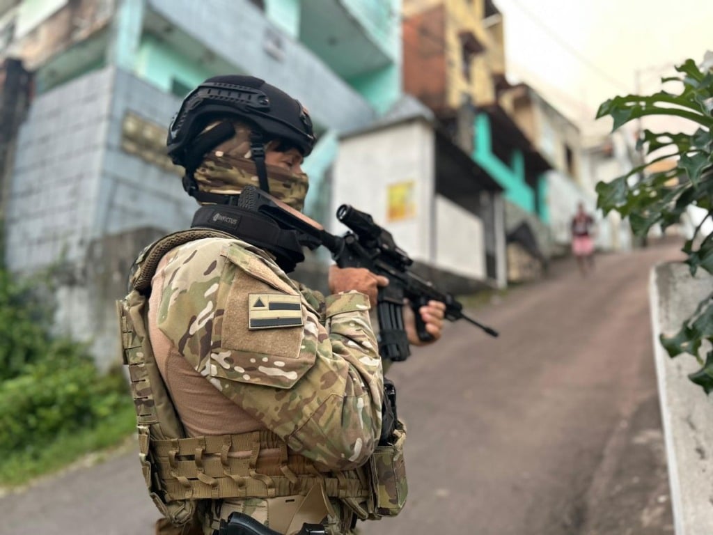Operação circuito fechado contra bondes
