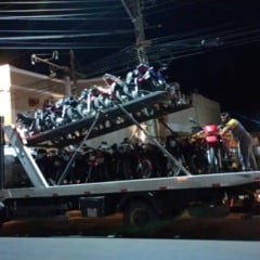 PM apreende 25 motos irregulares durante carreata de São Cristóvão em cidade do interior