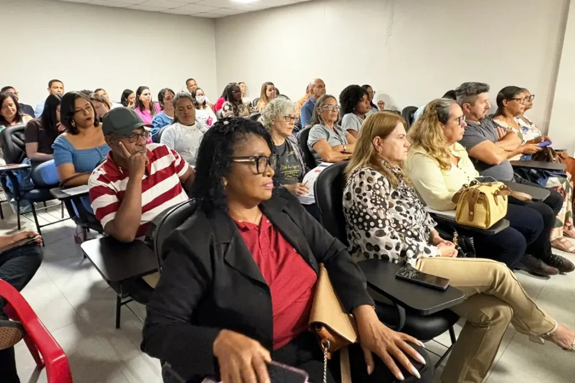 seminário sobre adoecimento mental no trabalho