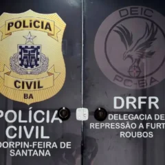 Polícia Civil - DRFR - veículo furtado