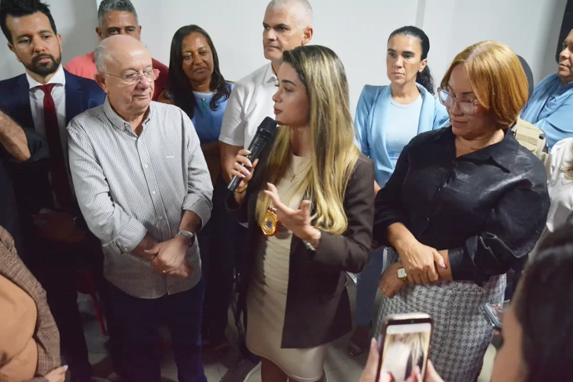 Secretaria Municipal de Política para Mulheres