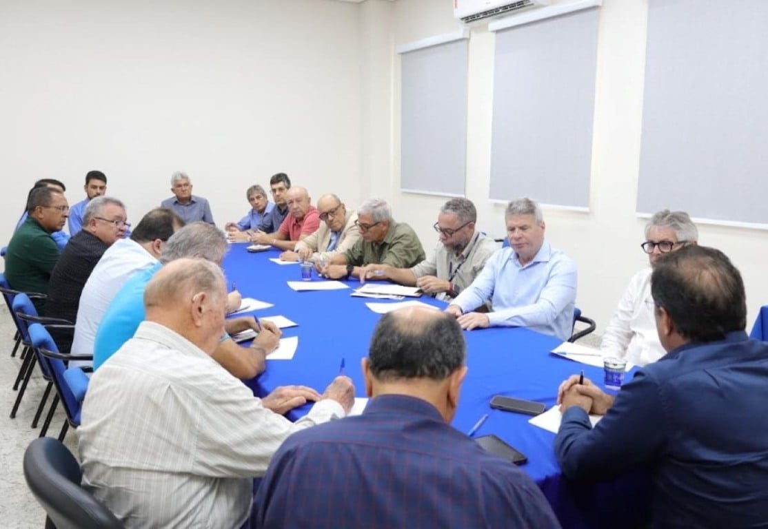 SDE apresenta avanços na requalificação do CIS durante reunião no Centro das Indústrias de Feira de Santana