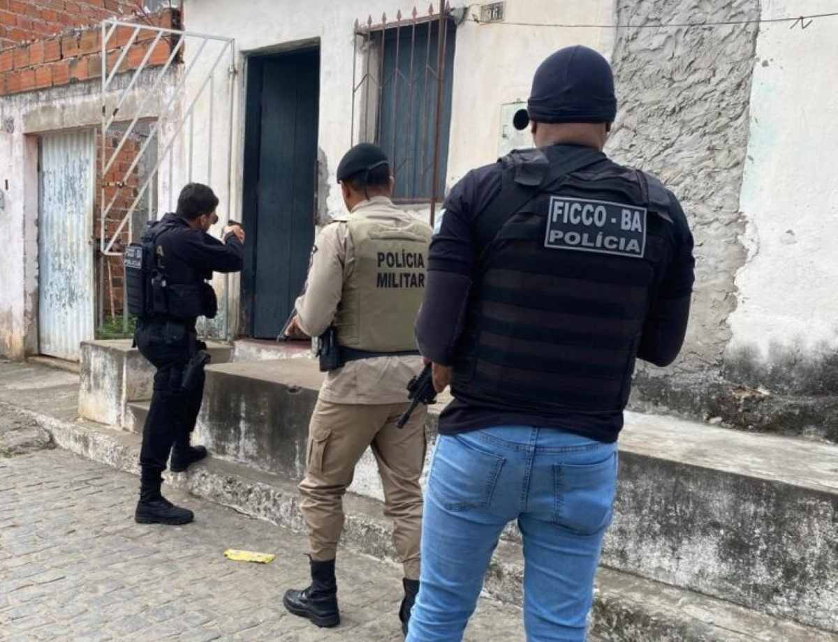 SSP, Ficco Bahia, Polícias Civil e Militar deflagram operação contra grupo criminoso em Jequié