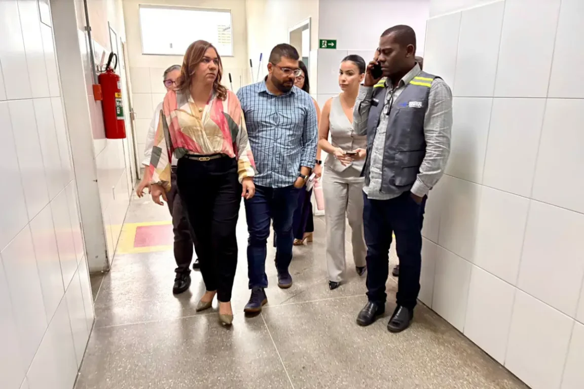 reunião com secretários de saúde em Feira