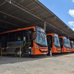 Transporte coletivo ônibus