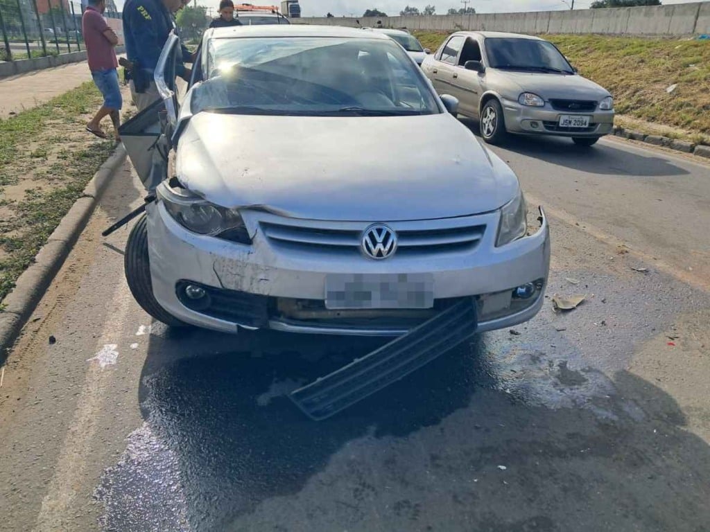 Acidente na Avenida Eduardo Fróes da Mota