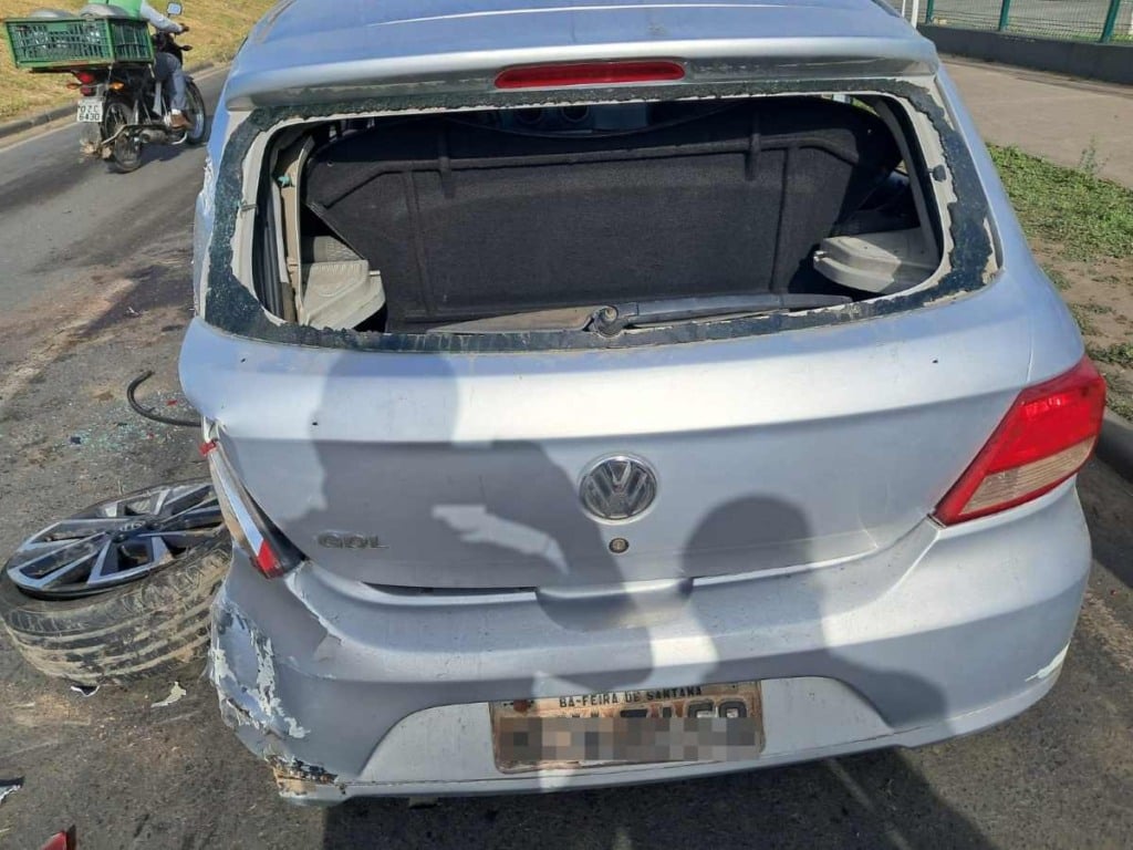 Acidente na Avenida Eduardo Fróes da Mota